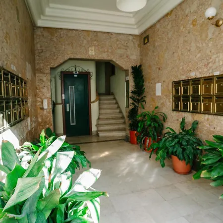 Alameda Apartments & Rooms-3
